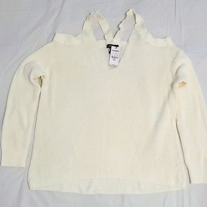 Express sweater off the shoulders off white